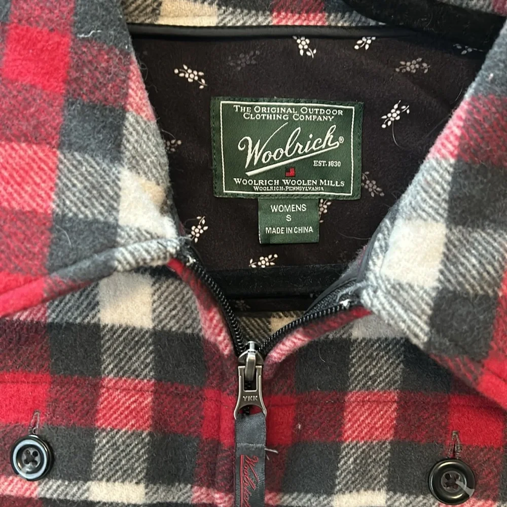 Woolrich Shacket - Picture 2 of 10